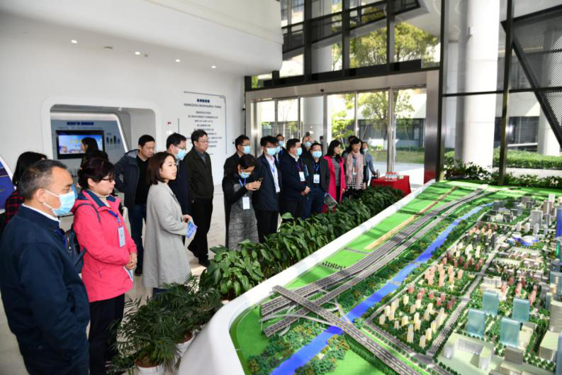 中共武漢市委黨校第81期市管干部培訓(xùn)班赴浙江大學(xué)學(xué)習(xí)