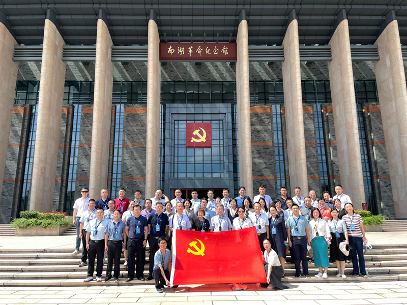 中國地質大學（武漢）中層領導干部、科職干部研討班等系列干部教育培訓在浙大順利舉辦