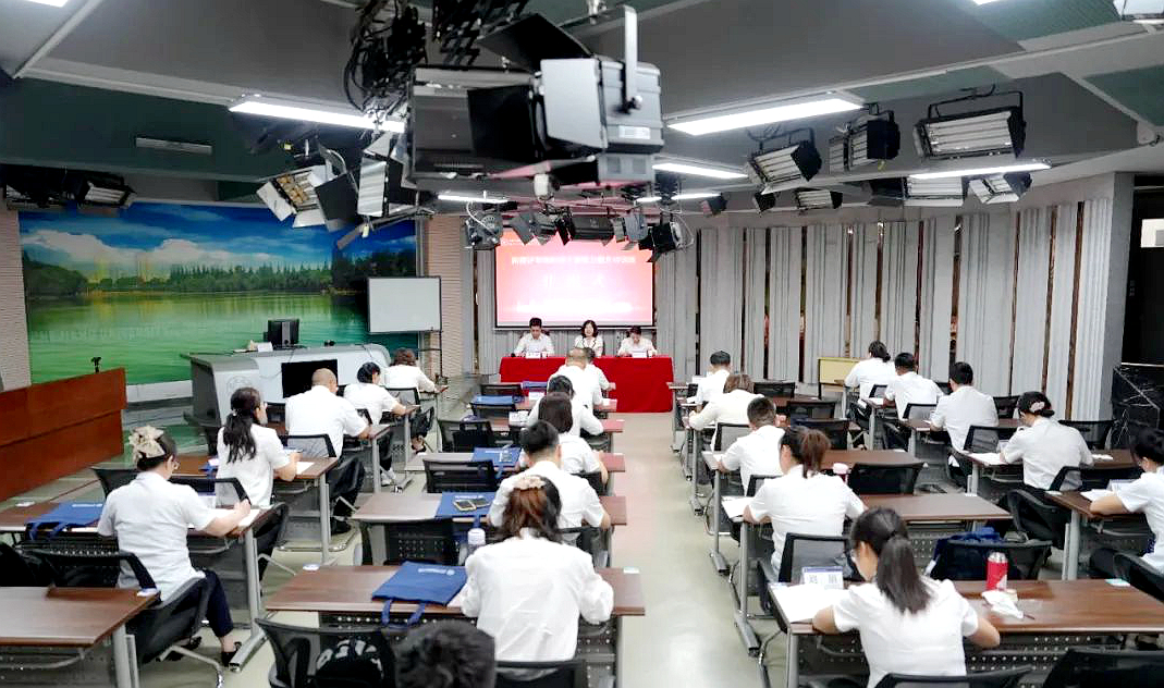 伊犁州婦幼干部能力提升培訓班在浙江大學正式開班